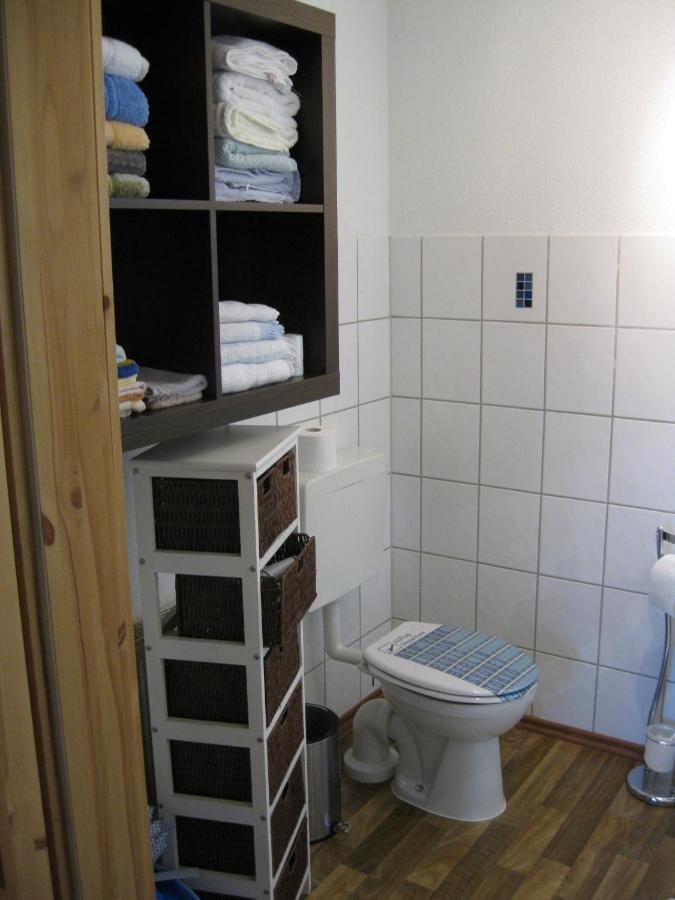 Ferienwohnung Aurich Sandhorst Eg Mit Terrasse Und Kleinem Garten Exterior photo
